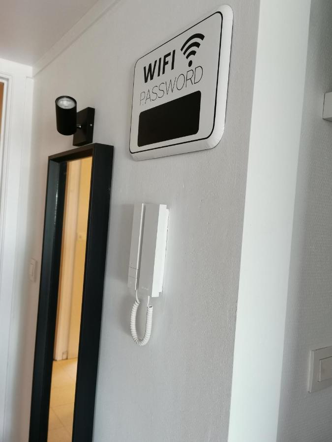 Studio De Strandloper Met 1 Zetelbed En 1 Bedkast Apartment Middelkerke Bagian luar foto