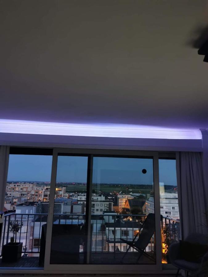 Studio De Strandloper Met 1 Zetelbed En 1 Bedkast Apartment Middelkerke Bagian luar foto