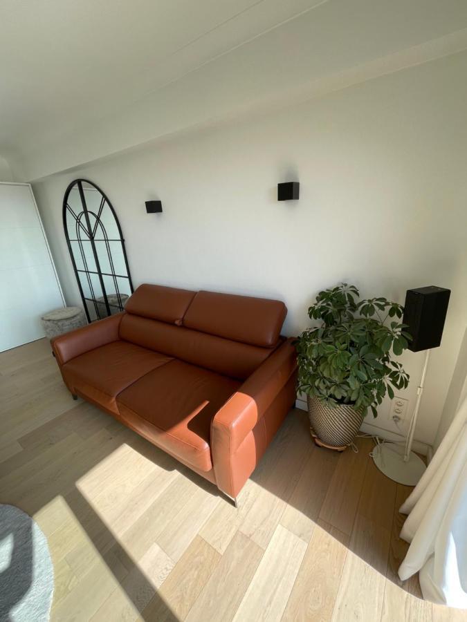 Studio De Strandloper Met 1 Zetelbed En 1 Bedkast Apartment Middelkerke Bagian luar foto